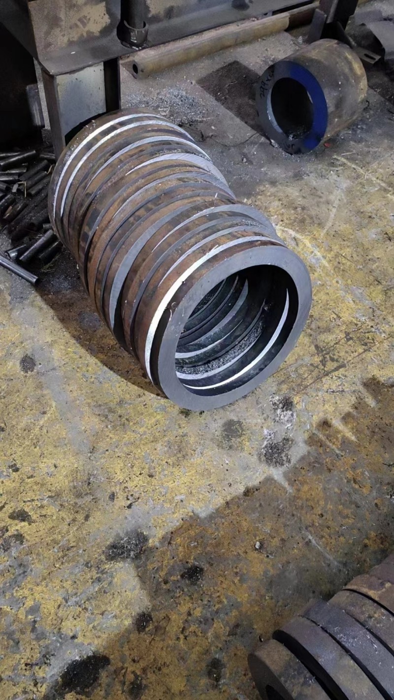 河间河间河间30CrMo无缝钢管切割